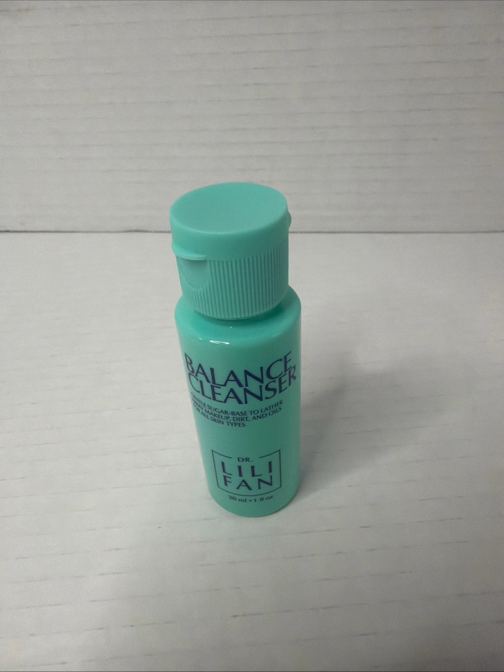 Balance Cleanser - Aqua/Turquoise